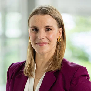 Laura Leonard